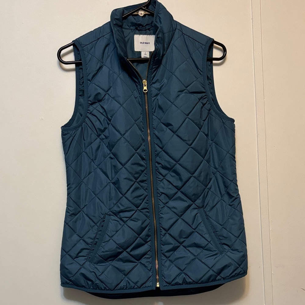 Old Navy Quilted Teal Vest